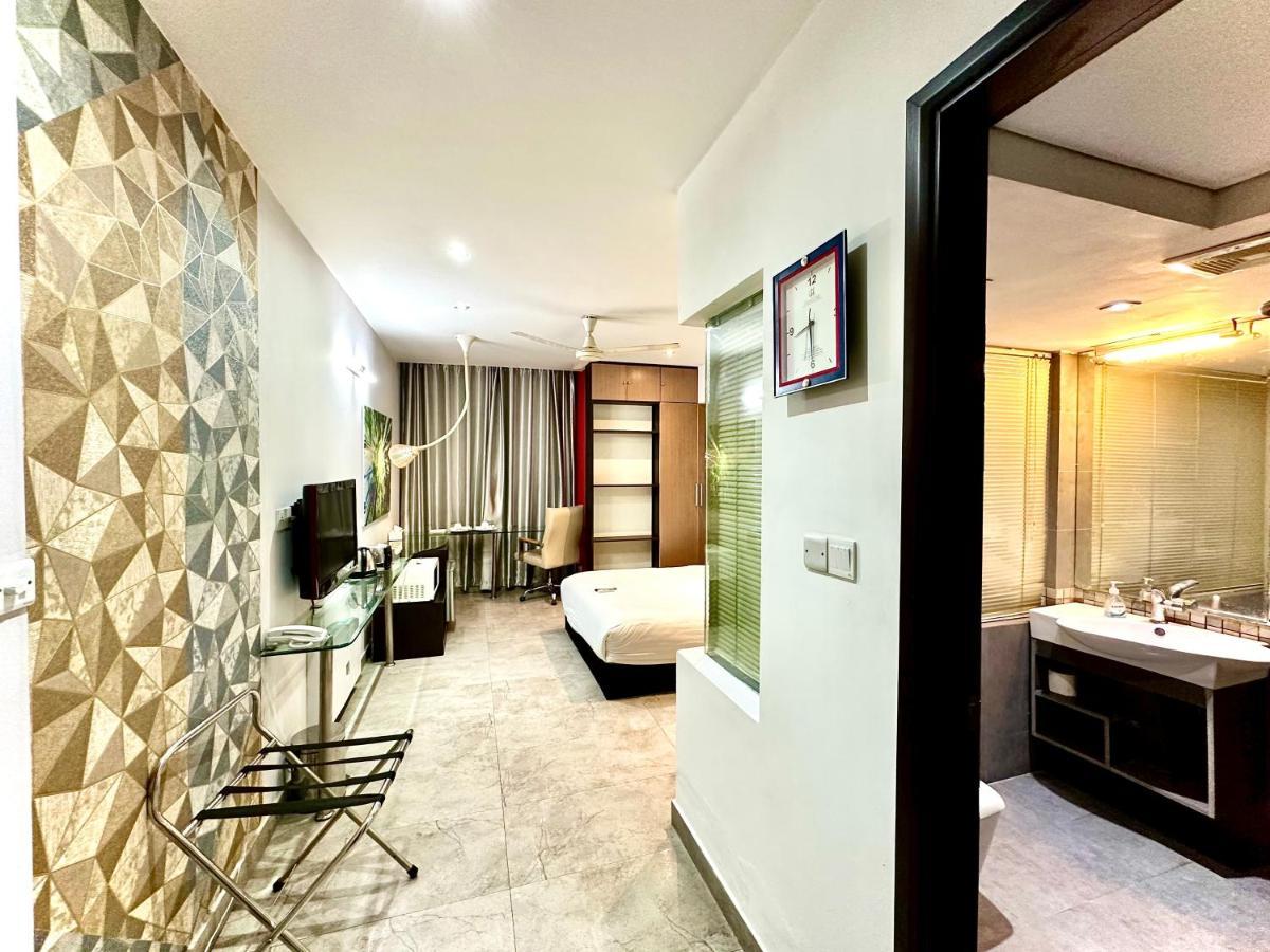 Contemporary Heights Hotel And Apartments Dhaka Exterior photo